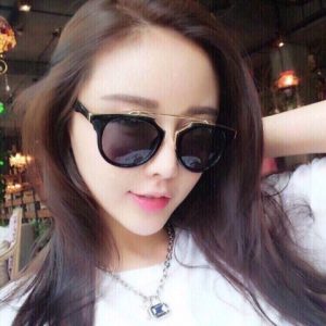 Kính thời trang Dior