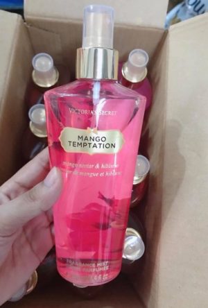 Xịt thơm body Vitorria